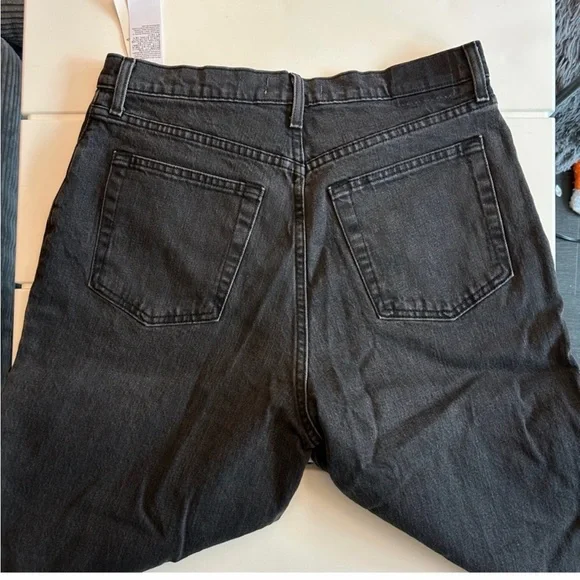 NWT Abercrombie & Fitch Curve Love 90's Straight Ultra High Rise Jean 32 X-Long - Picture 5 of 6